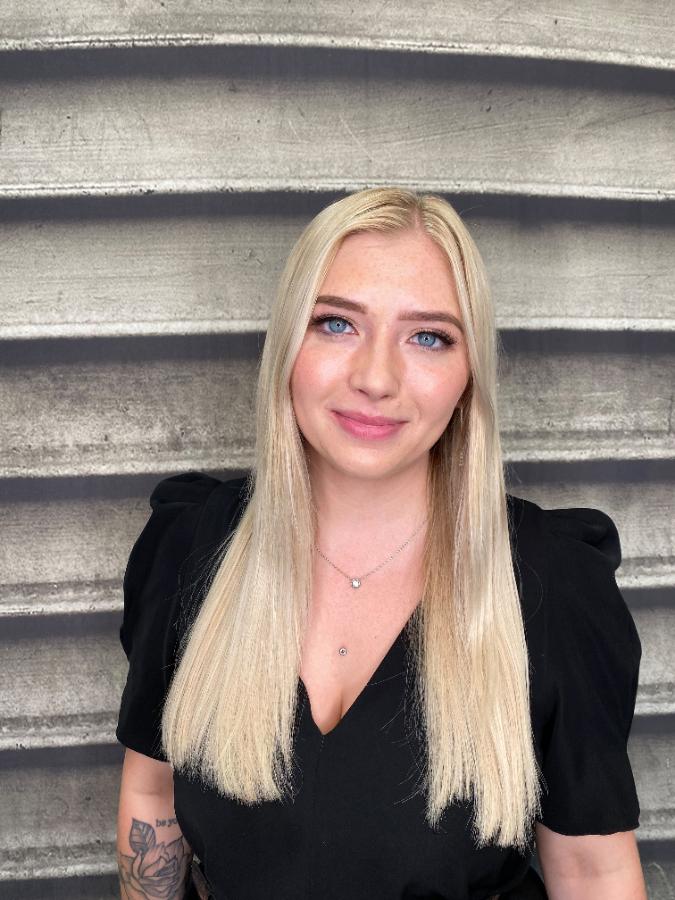 M2 Team - Laura